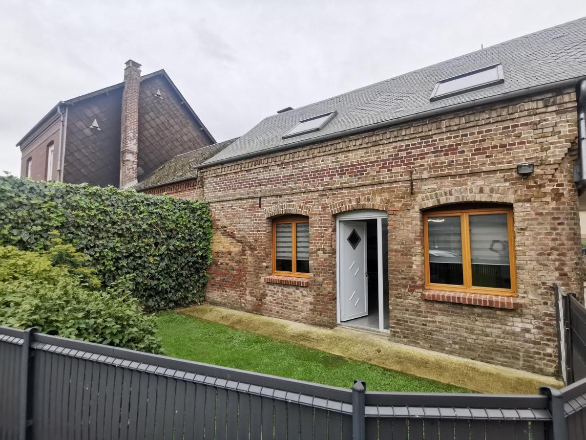 Les Arches. Meneslies Exterior foto